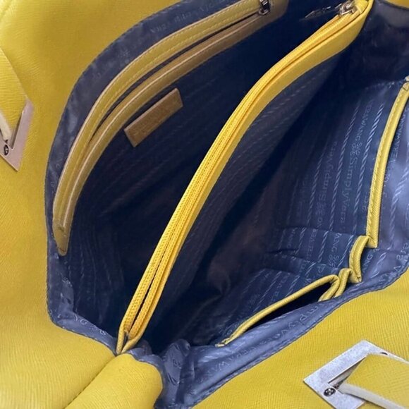 Vera Wang Woven Shoulder Bag Tote  Yellow - Picture 3 of 5